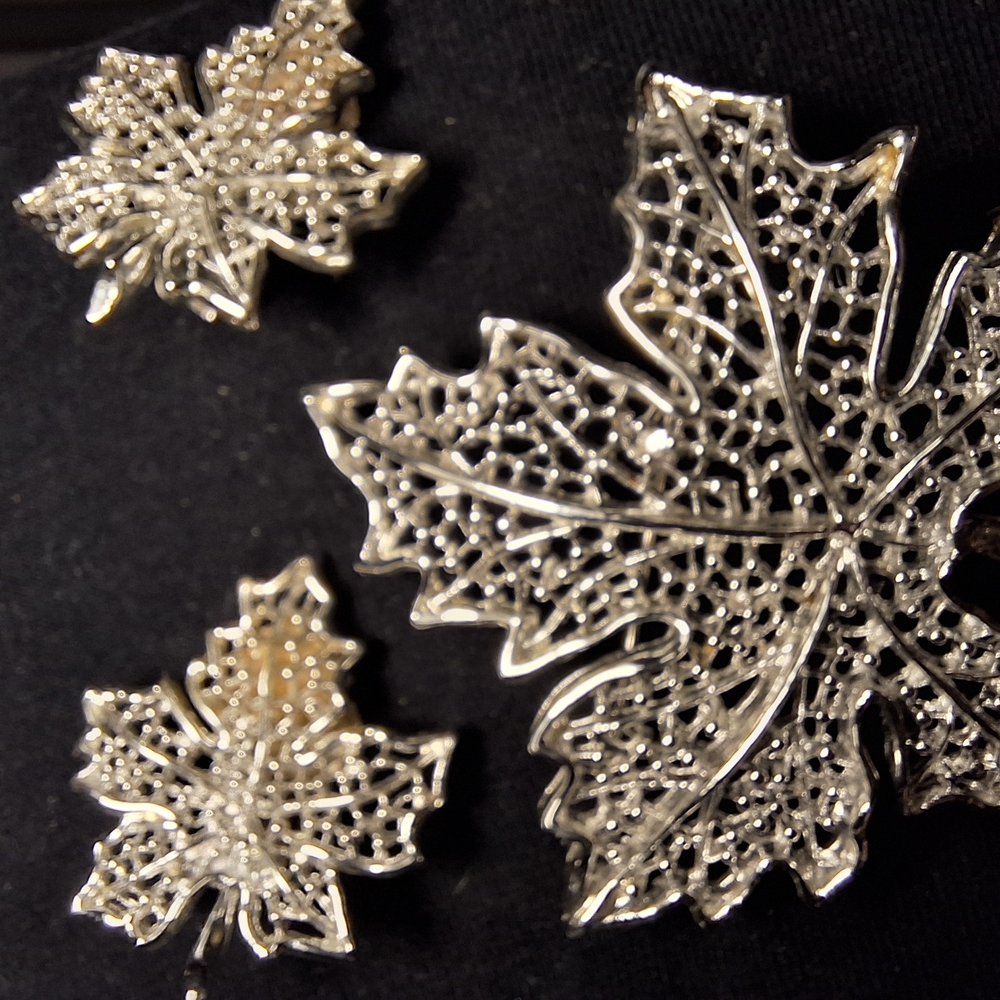 Silver Leaf Brooch and Earrings Set